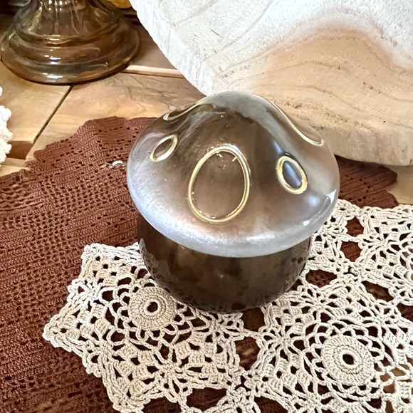 New! Handmade Resin Mushroom 🍄 Trinket Dish - Picture 4 of 6